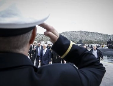 Δείτε φωτογραφίες από την πολεμική επιθεώρηση του Στόλου από τον ΠτΔ